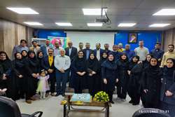 رئیس مرکز بهداشت غرب اهواز در پیامی روز بهورز را تبریک گفت