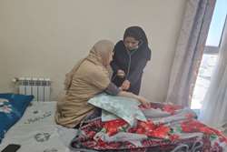 ارائه خدمات بهداشتی و درمانی در منزل به مادر باردار پرخطر توسط پرسنل مرکز بهداشت غرب اهواز